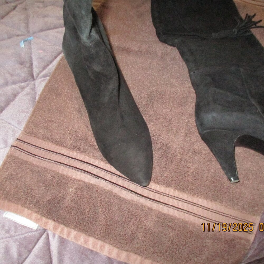 nine west black suede over theknee or not boots 7 m WEAR BOTH WAYS